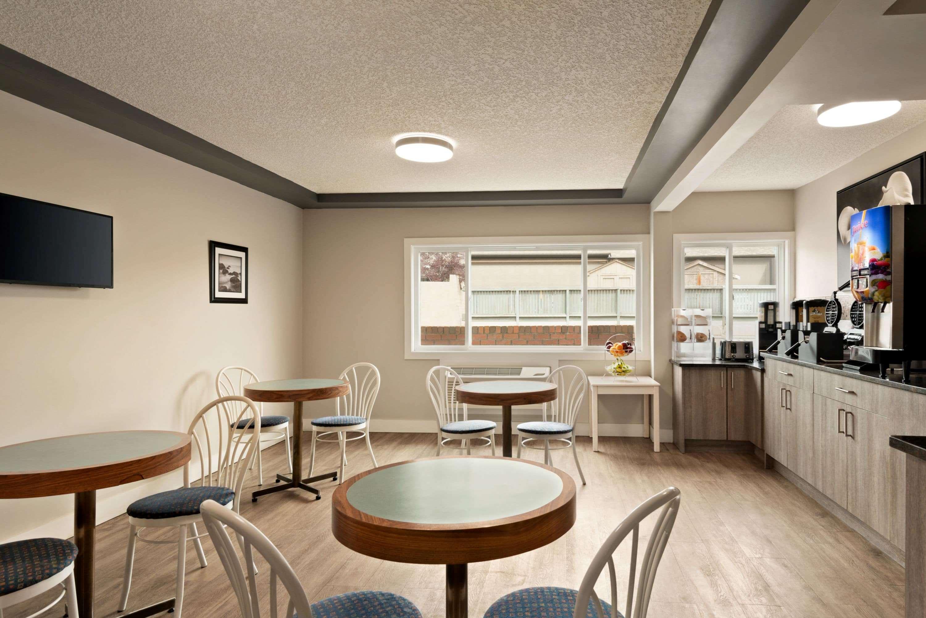 Travelodge By Wyndham Calgary South Luaran gambar